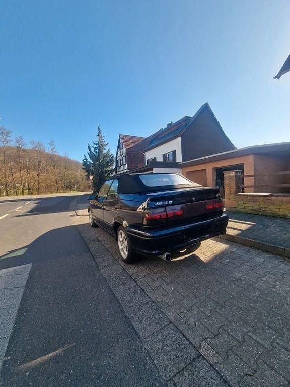 Gebraucht Renault 19 135 PS (99 kW) 1993 Blau Cabrio