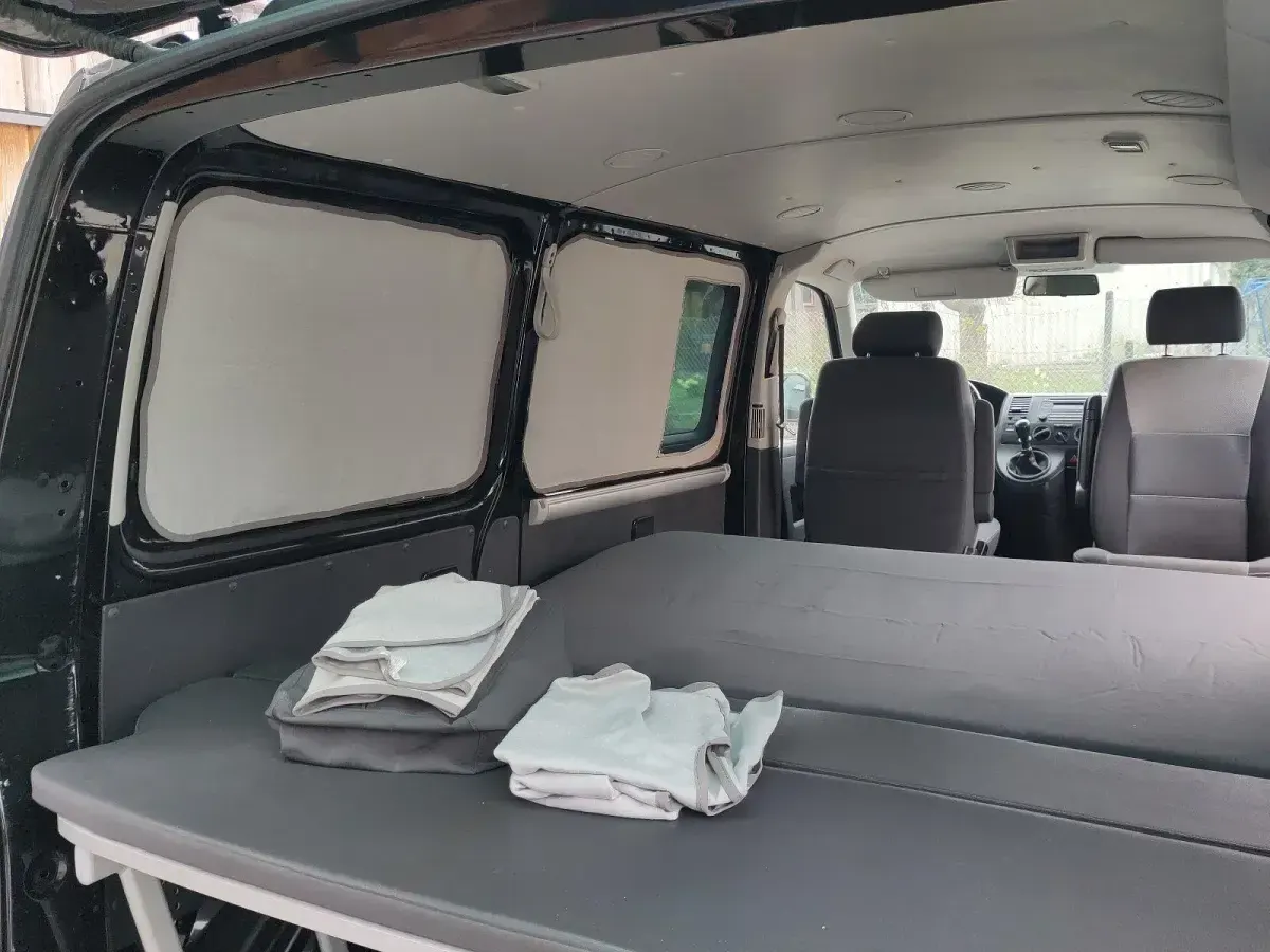 Używany VW T5 Startline 131 KM (96 kW) 2007 Czarny Van