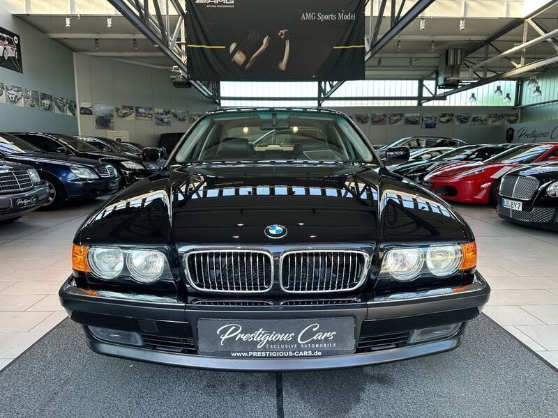 Schwarz Gebraucht 1998 BMW 728 Sport Line Limousine | 13.949 € - Bild 1/4