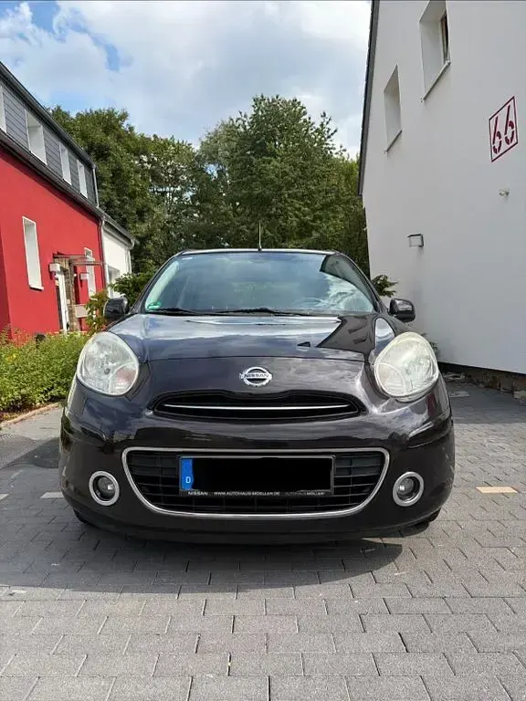 Gebraucht Nissan Micra 80 PS (58 kW) 2012 Violet Kleinwagen