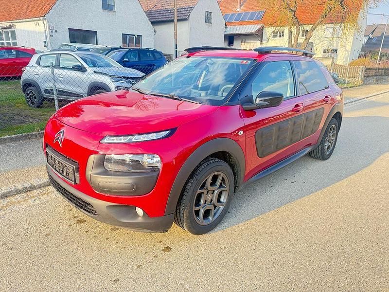 Gebraucht Citroën C4 Shine 110 PS (80 kW) 2016 Jelly berry Limousine