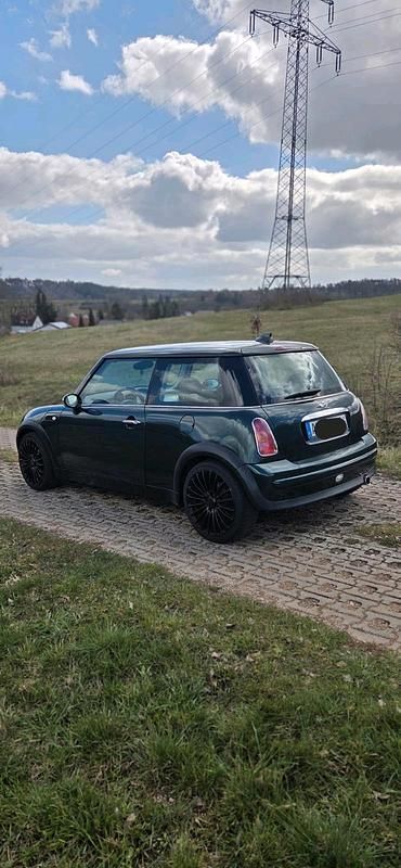 Gebraucht Mini ONE 90 PS (66 kW) 2002 Grün Kleinwagen