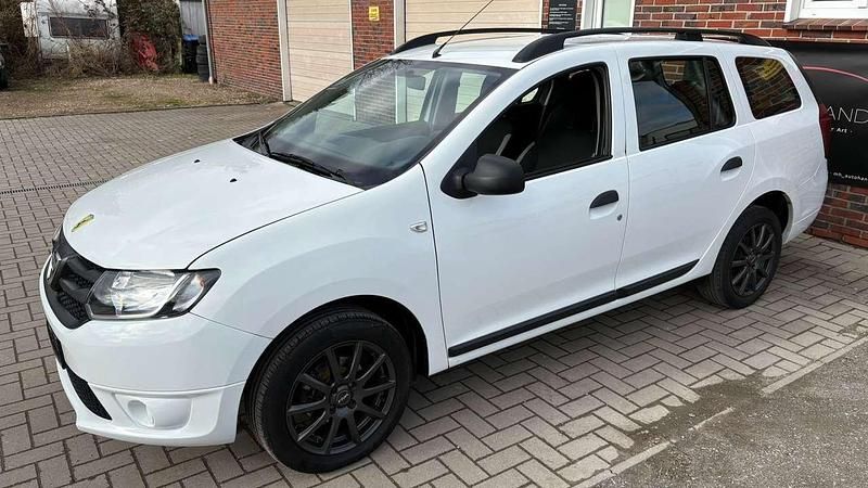 Gebraucht Dacia Logan Essentiel 75 PS (55 kW) 2014 Gletscherweiss Kombi