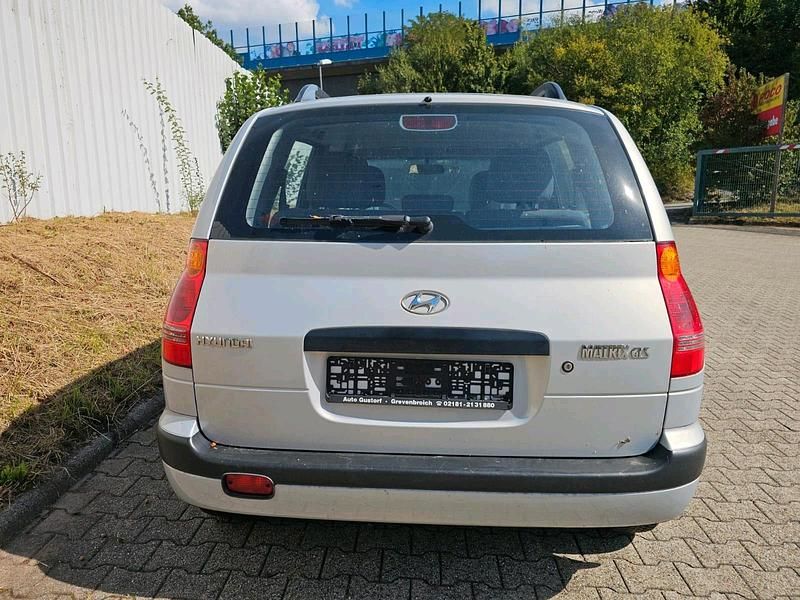 Gebraucht Hyundai Matrix 103 PS (75 kW) 2004 Grau Van / Kleinbus