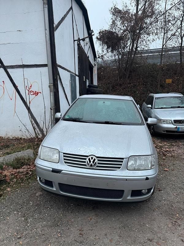 Gebraucht VW Polo 60 PS (44 kW) 2001 Grau Kleinwagen