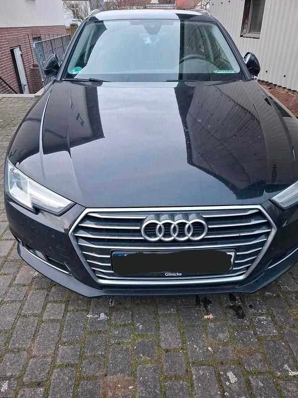 Gebraucht Audi A4 190 PS (139 kW) 2017 Schwarz Kombi