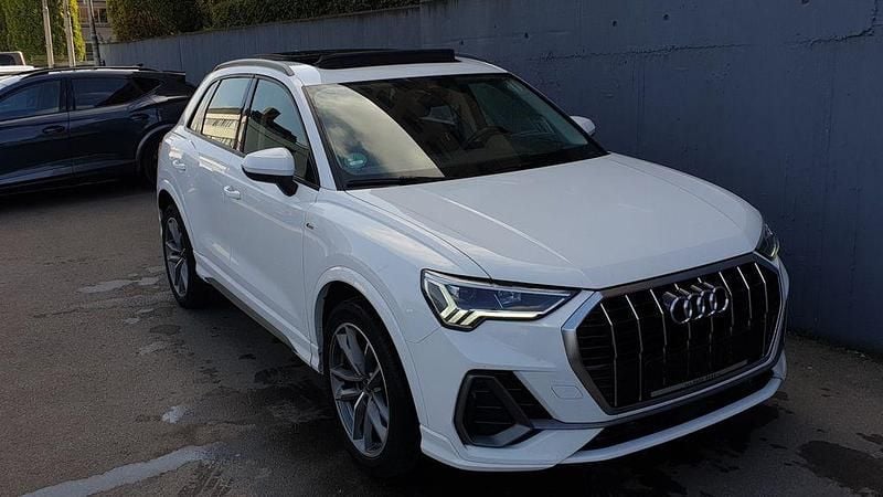 Gebraucht Audi Q3 S-Line 245 PS (180 kW) 2022 Weiß SUV
