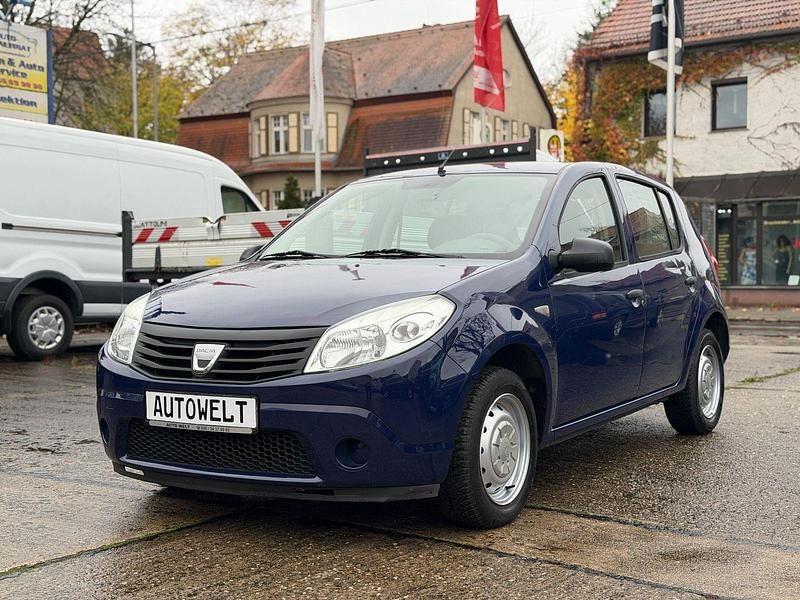 Blau Gebraucht 2009 Dacia Sandero Basis Kleinwagen | 1.990 € (Fairer Preis) - Bild 1/4