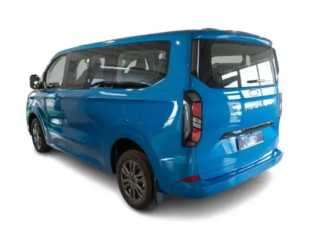 Neu Ford Tourneo Titanium 150 PS (110 kW) 2025 Blau Van / Kleinbus