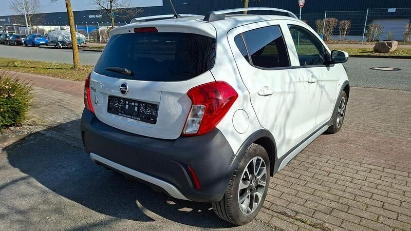 Gebraucht Opel Karl Rocks 75 PS (55 kW) 2018 Weiß Kleinwagen