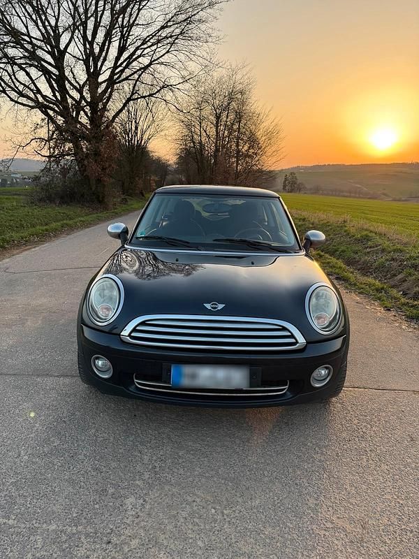 Gebraucht Mini ONE 120 PS (88 kW) 2008 Schwarz Kleinwagen