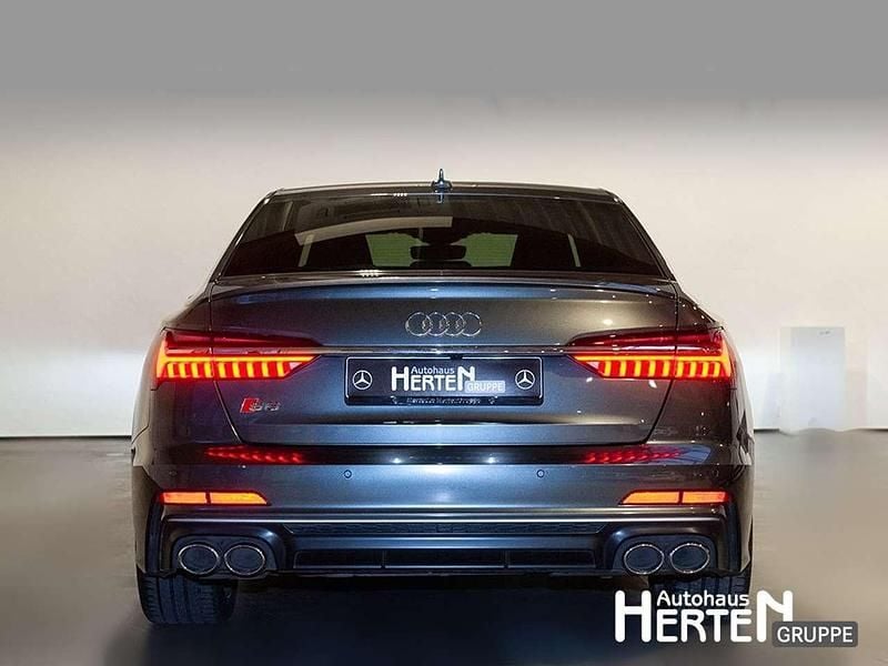 Gebraucht Audi S6 344 PS (253 kW) 2021 Daytonagrau perleffekt Limousine