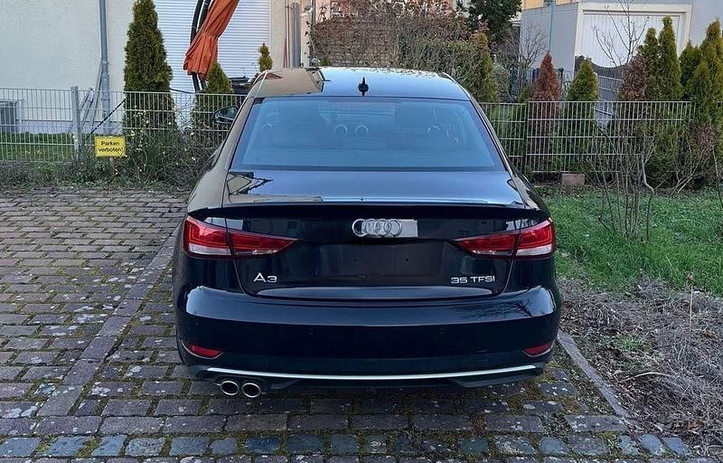 Gebraucht Audi A3 Sport 150 PS (110 kW) 2019 Schwarz Limousine