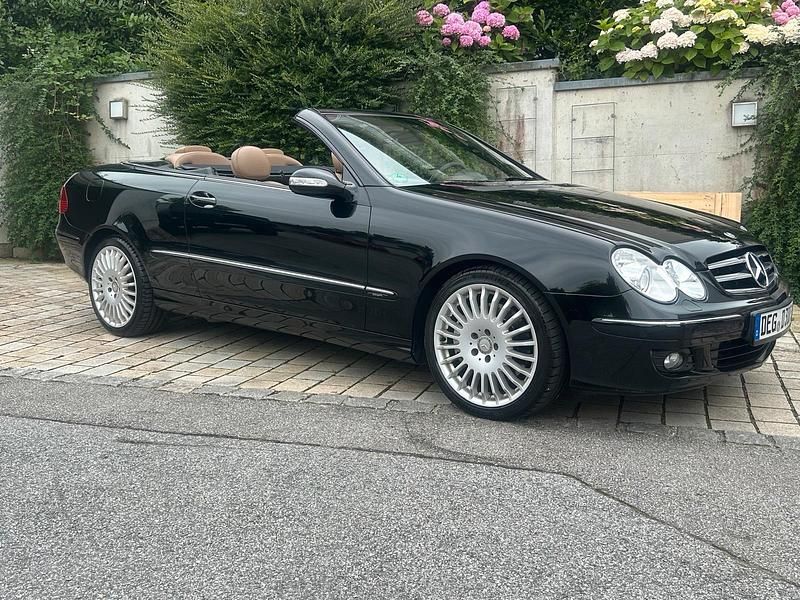 Gebraucht Mercedes CLK200 2009 Schwarz Cabrio