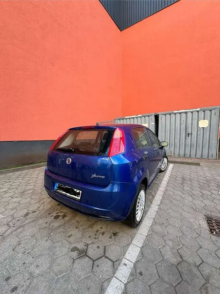 Gebraucht Fiat Punto Dynamic 80 PS (58 kW) 2008 Blau Kleinwagen