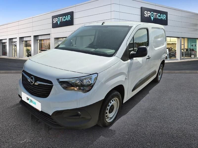 Weiß Gebraucht 2023 Opel Combo Edition Van / Kleinbus | 15.990 € (Guter Preis) - Bild 1/3
