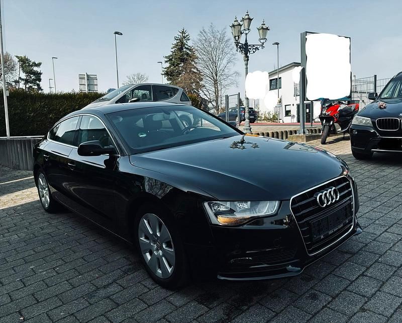 Gebraucht Audi A5 Sportback 185 PS (136 kW) 2016 Schwarz Kleinwagen