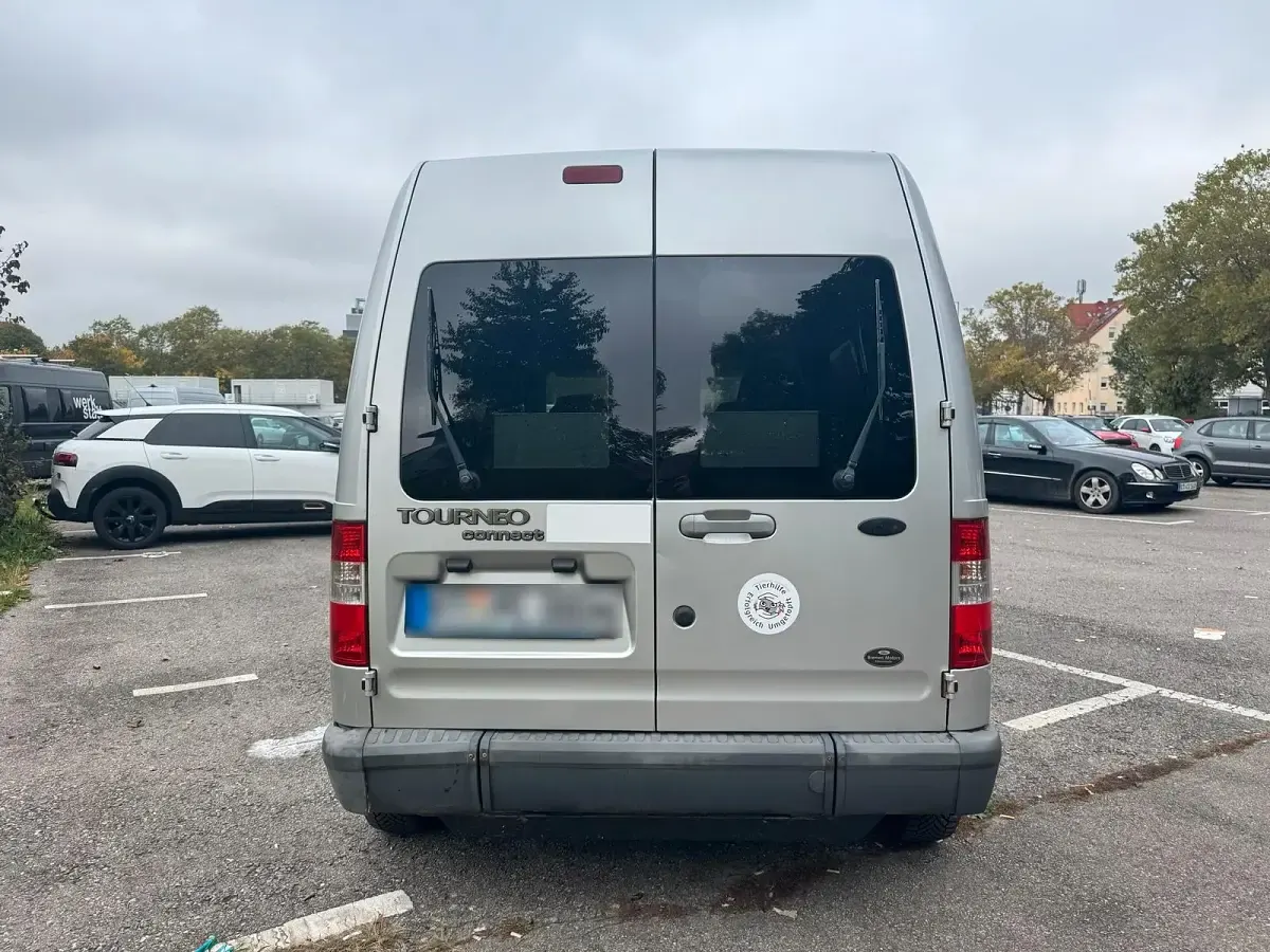 Gebraucht Ford Tourneo 90 PS (66 kW) 2006 Silber Kombi