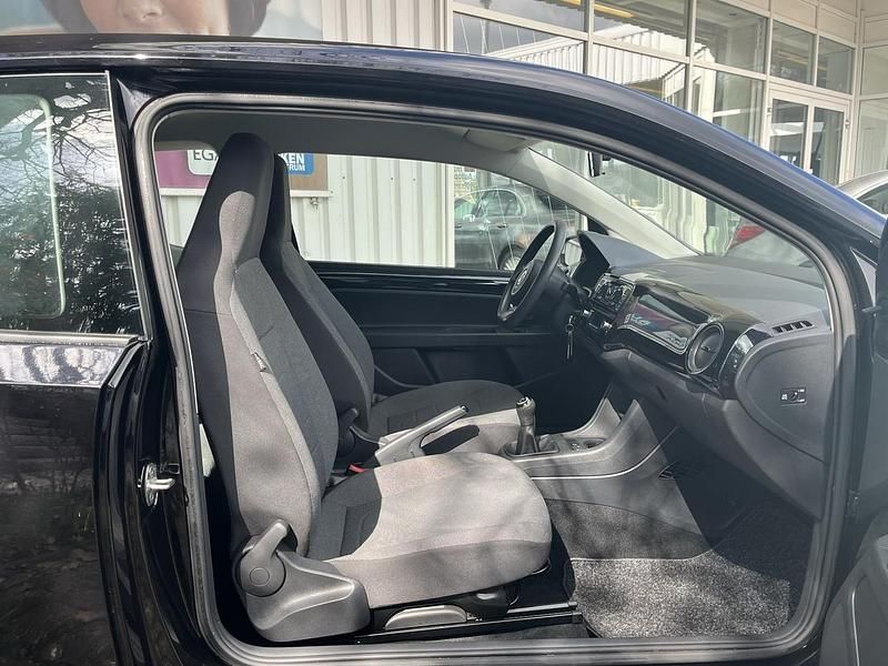 Gebraucht VW up! move up! 60 PS (44 kW) 2016 Schwarz metallic Kleinwagen