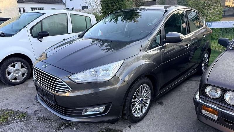 Second-hand Ford C-MAX Titanium 120 CP (88 kW) 2017 Auriu Monovolum