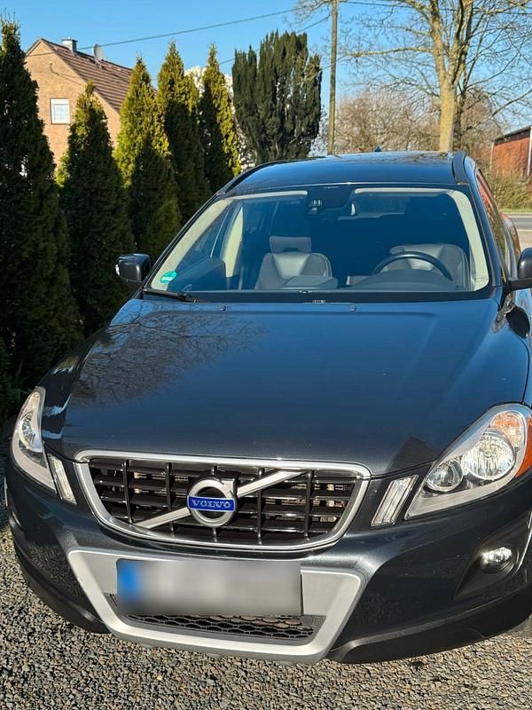 Gebraucht Volvo XC60 163 PS (119 kW) 2009 Grau SUV