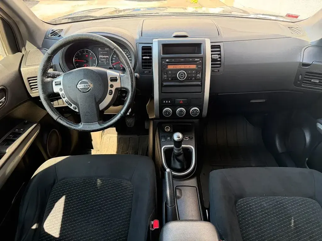 Gebraucht Nissan X-Trail SE 150 PS (110 kW) 2014 Grau SUV