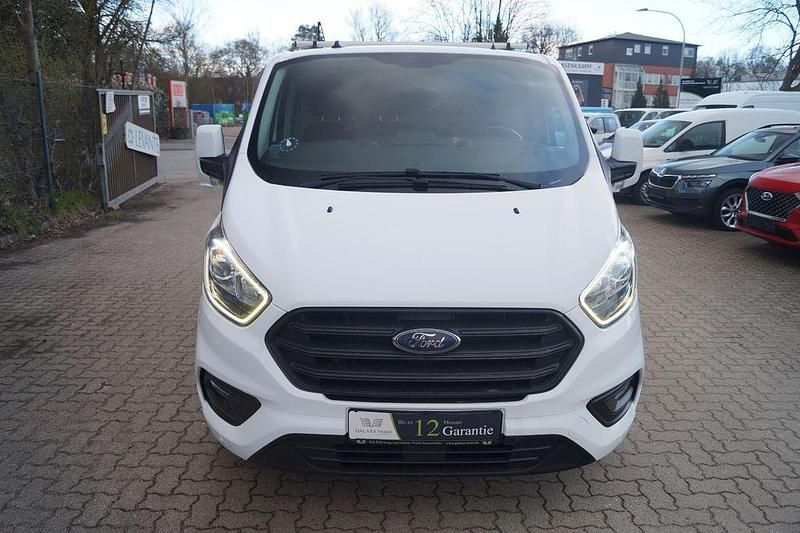 Gebraucht Ford Transit Custom 131 PS (96 kW) 2021 Weiß Van / Kleinbus