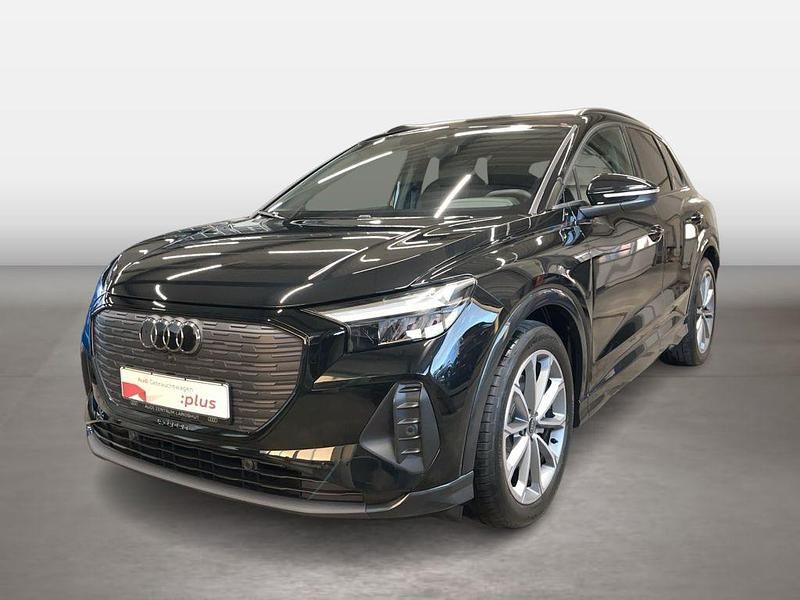 Gebraucht Audi e-tron 210 kW (286 PS) 2025 Mythosschwarz (metallic) SUV