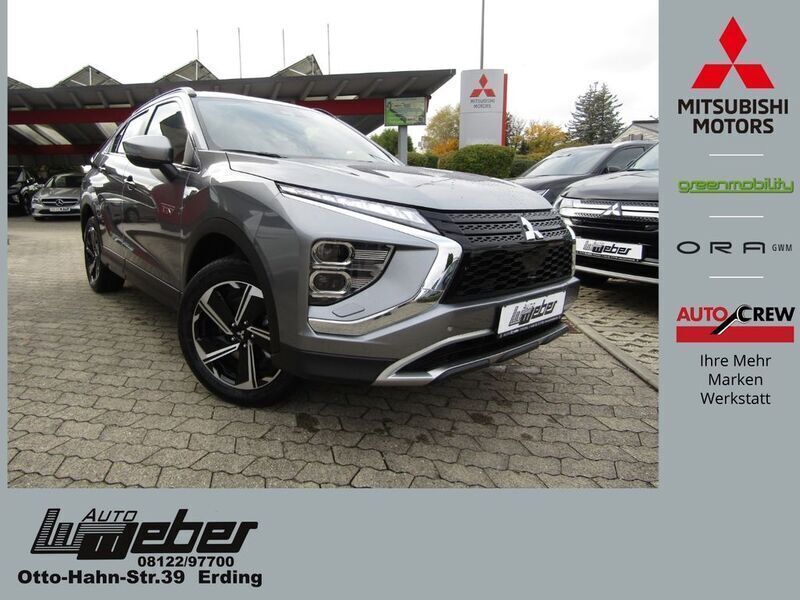Platinumgrau (m) Gebraucht 2024 Mitsubishi Eclipse Cross Plus SUV | 33.490 € (Teuer) - Bild 1/4