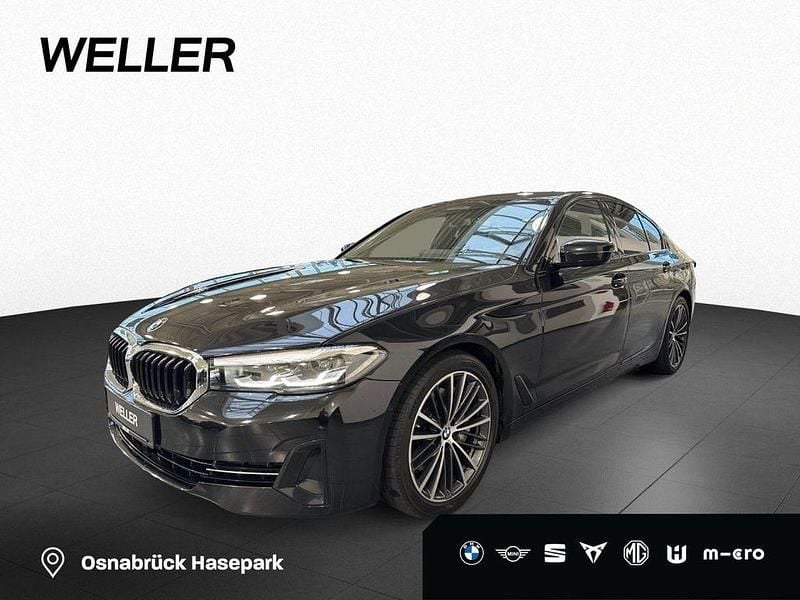 Black sapphire (schwarz) Gebraucht 2022 BMW 530 Comfort Edition Limousine | 41.450 € (Fairer Preis) - Bild 1/4