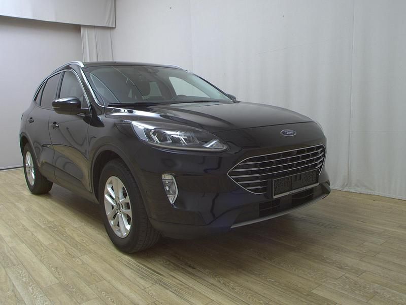 Gebraucht Ford Kuga Titanium 120 PS (88 kW) 2021 Schwarz SUV