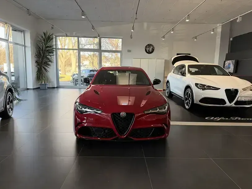 Gebraucht Alfa Romeo Giulia Quadrifoglio 519 PS (381 kW) 2023 Rosso alfa, uni Limousine
