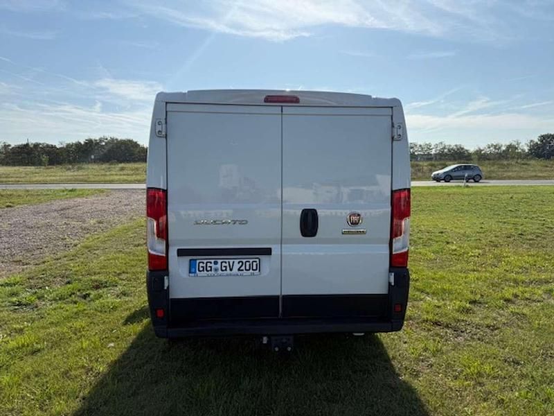 Gebraucht Fiat Ducato 120 PS (88 kW) 2021 Weiß Van