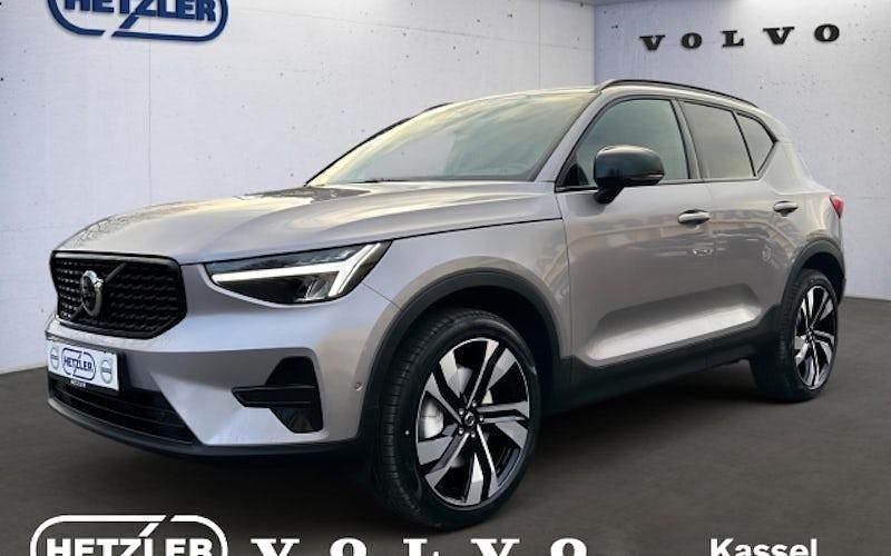 Silber Neu 2025 Volvo XC40 Ultra SUV | 45.250 € (Etwas zu teuer) - Bild 1/4