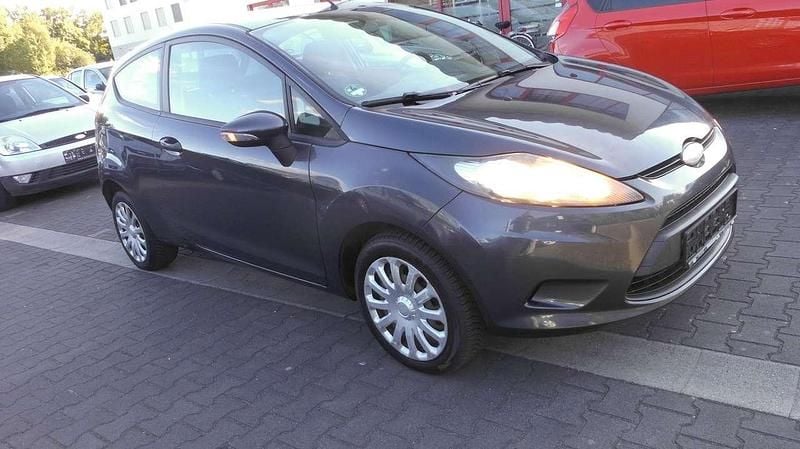 Gebraucht Ford Fiesta Trend 82 PS (60 kW) 2009 Grau Kleinwagen