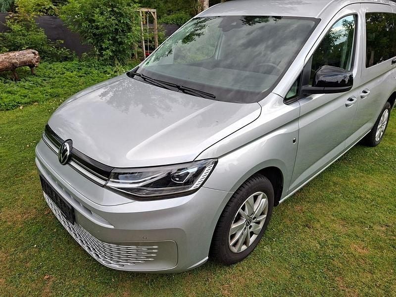 Silber Gebraucht 2021 VW Caddy Maxi Van / Kleinbus | 19.999 € (Etwas zu teuer) - Bild 1/4
