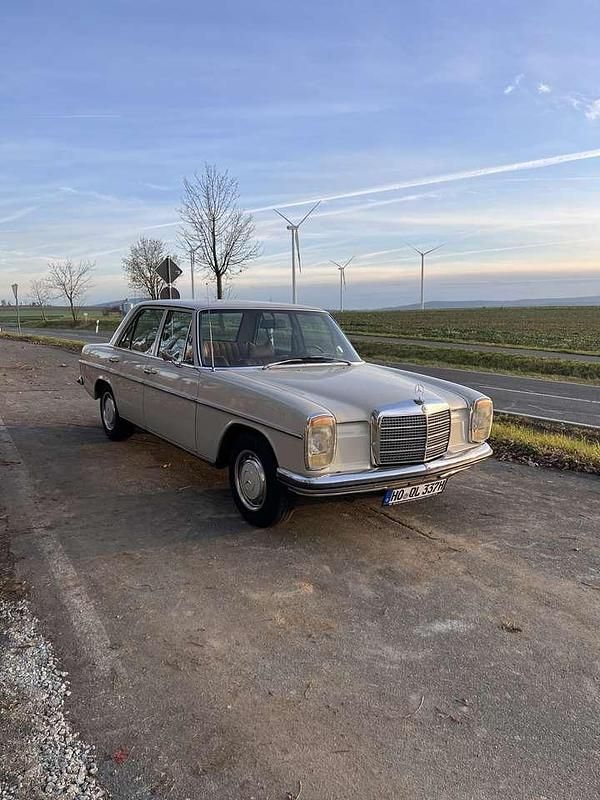 Gebraucht Mercedes 200 95 PS (69 kW) 1972