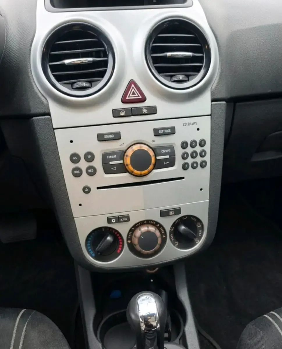 Gebraucht Opel Corsa 90 PS (66 kW) 2009 Grau Kleinwagen