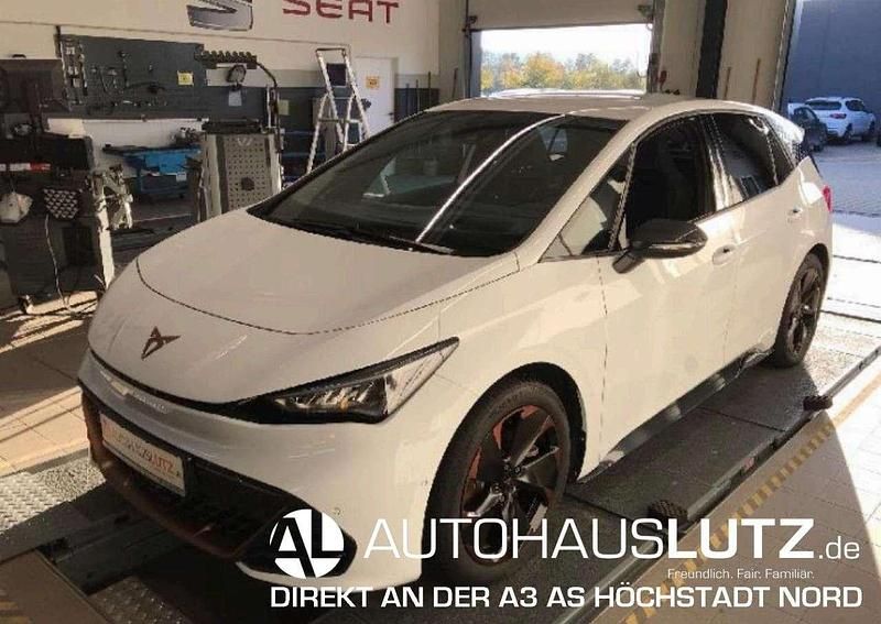 Gebraucht Cupra Born 169 kW (231 PS) 2022 Weiß Kleinwagen