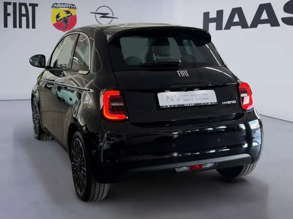 Neu Fiat 500 La Prima 65 PS (47 kW) 2026 Gold Limousine