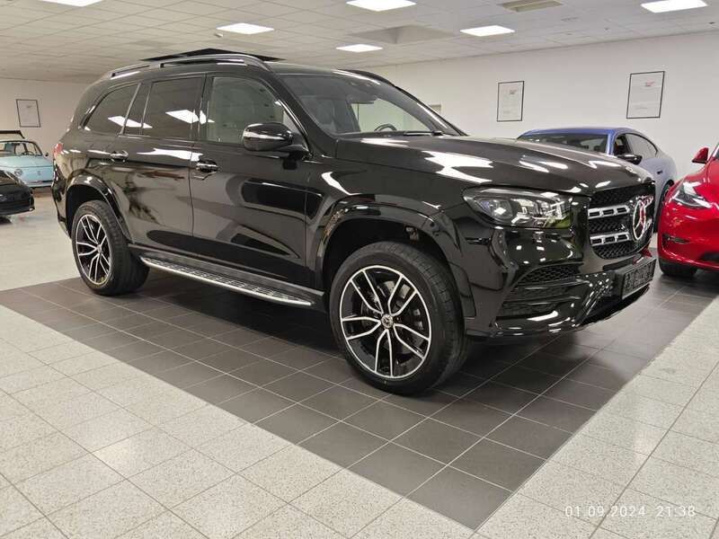 Obsidianschwarz metalliclack Gebraucht 2020 Mercedes GLS400 AMG line SUV | 82.999 € (Fairer Preis) - Bild 1/4