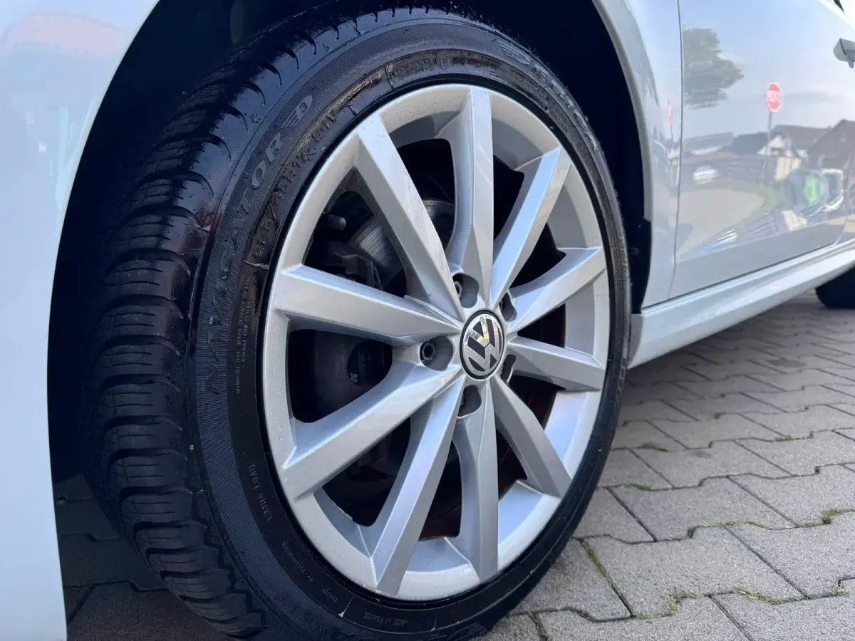 Gebraucht VW Golf Cabriolet LOUNGE 110 PS (80 kW) 2016 Weiß Cabrio