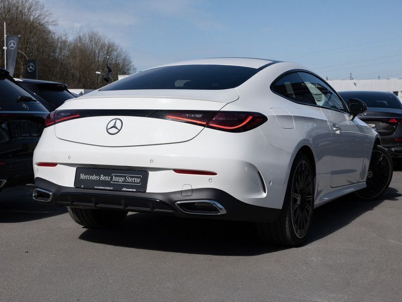 Gebraucht Mercedes CLE220 AMG 197 PS (144 kW) 2023 Unilack polarweiss Coupé