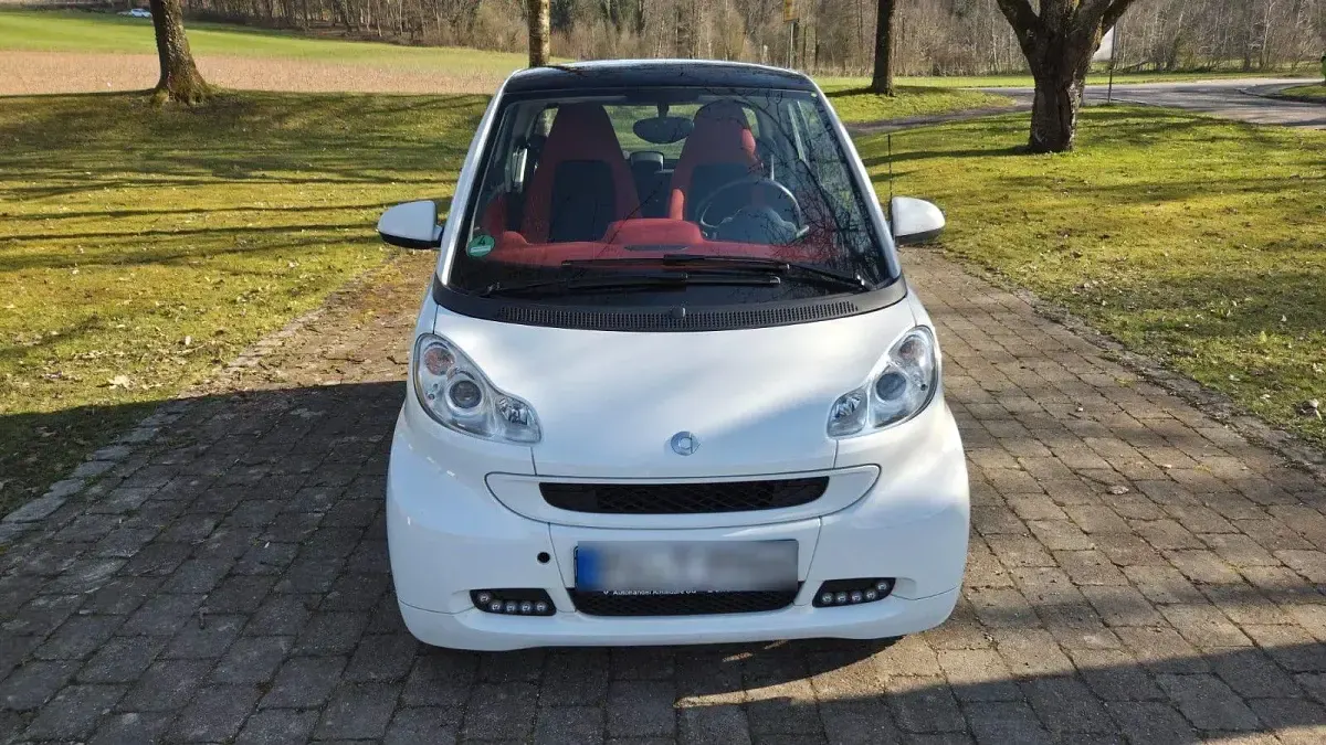 Używany Smart ForTwo Coupé 71 KM (52 kW) 2011 Biały Coupe