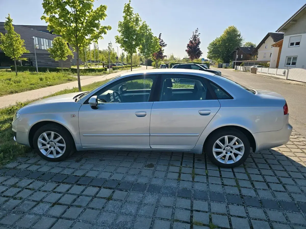 Usata Seat Exeo 102 CV (75 kW) 2010 Argento Berlina