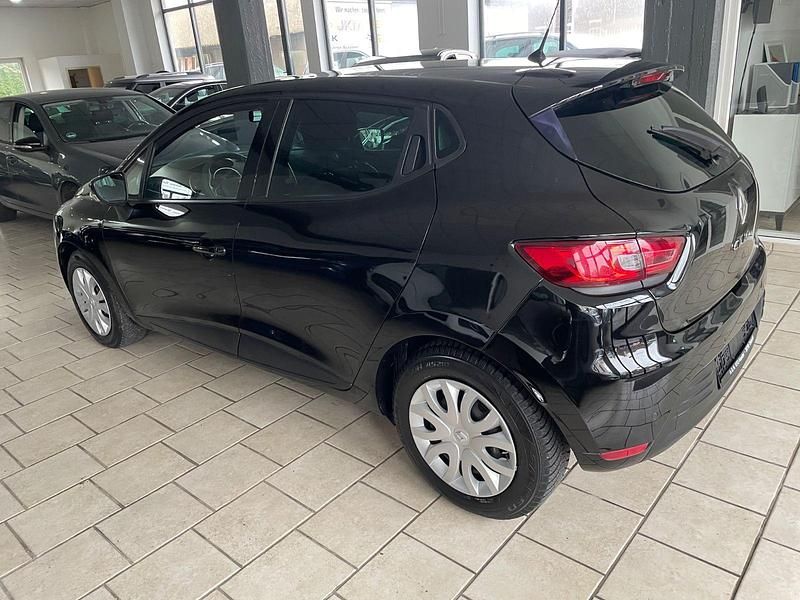 Gebraucht Renault Clio IV Bose Edition 90 PS (66 kW) 2019 Schwarz Kleinwagen