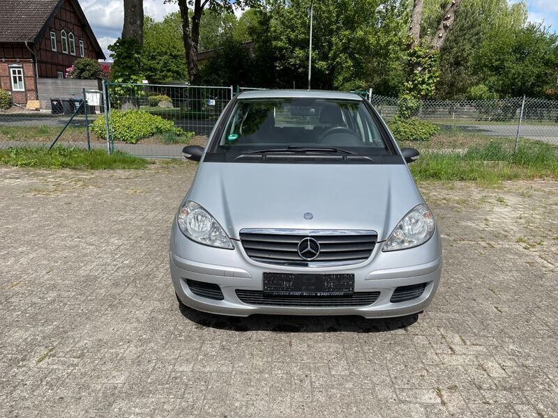 Silber Gebraucht 2006 Mercedes A150 Avantgarde Van / Kleinbus | 2.400 € (Guter Preis) - Bild 1/4