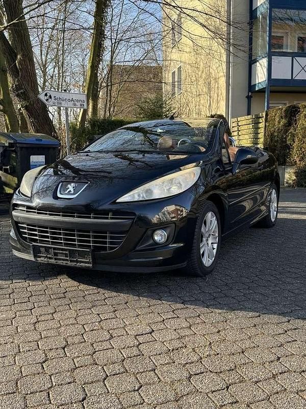 Gebraucht Peugeot 207 CC 156 PS (114 kW) 2012 Schwarz Cabrio
