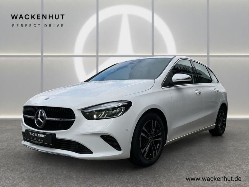 Weiss Gebraucht 2023 Mercedes B200 Progressive Van / Kleinbus | 30.790 € (Fairer Preis) - Bild 1/4