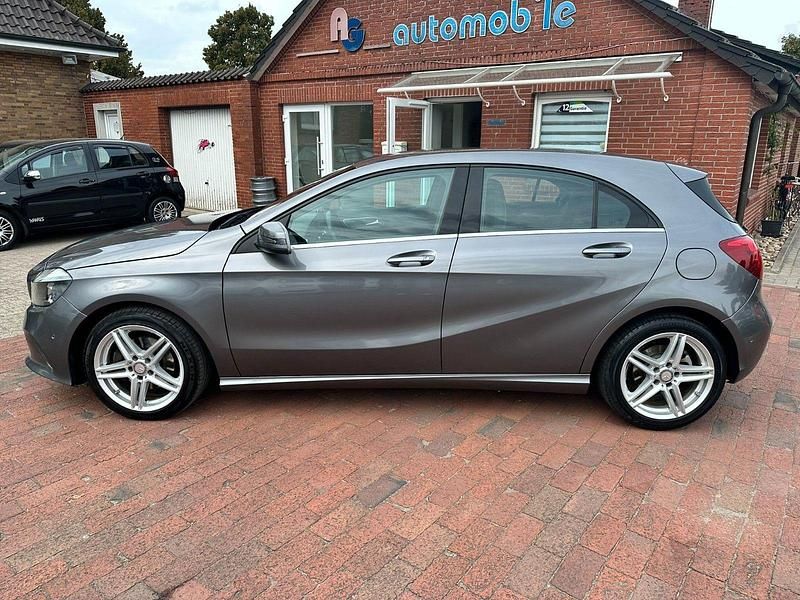 Gebraucht Mercedes A200 136 PS (100 kW) 2016 Grau Kleinwagen